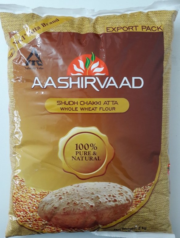 AASHIRVAAD WHOLE WHEAT CHAKKI ATTA 5KG flour