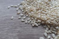 Sesame Seeds Hulled 100g