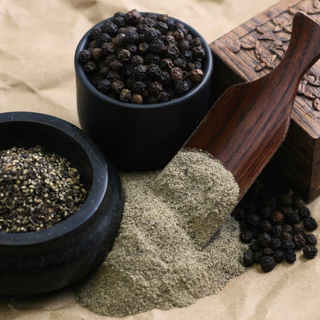 Black Pepper Ground 100g / смлян черен пипер