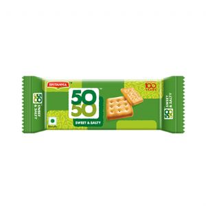 Britannia  50/50 Sweet & Salty Crackers 62g